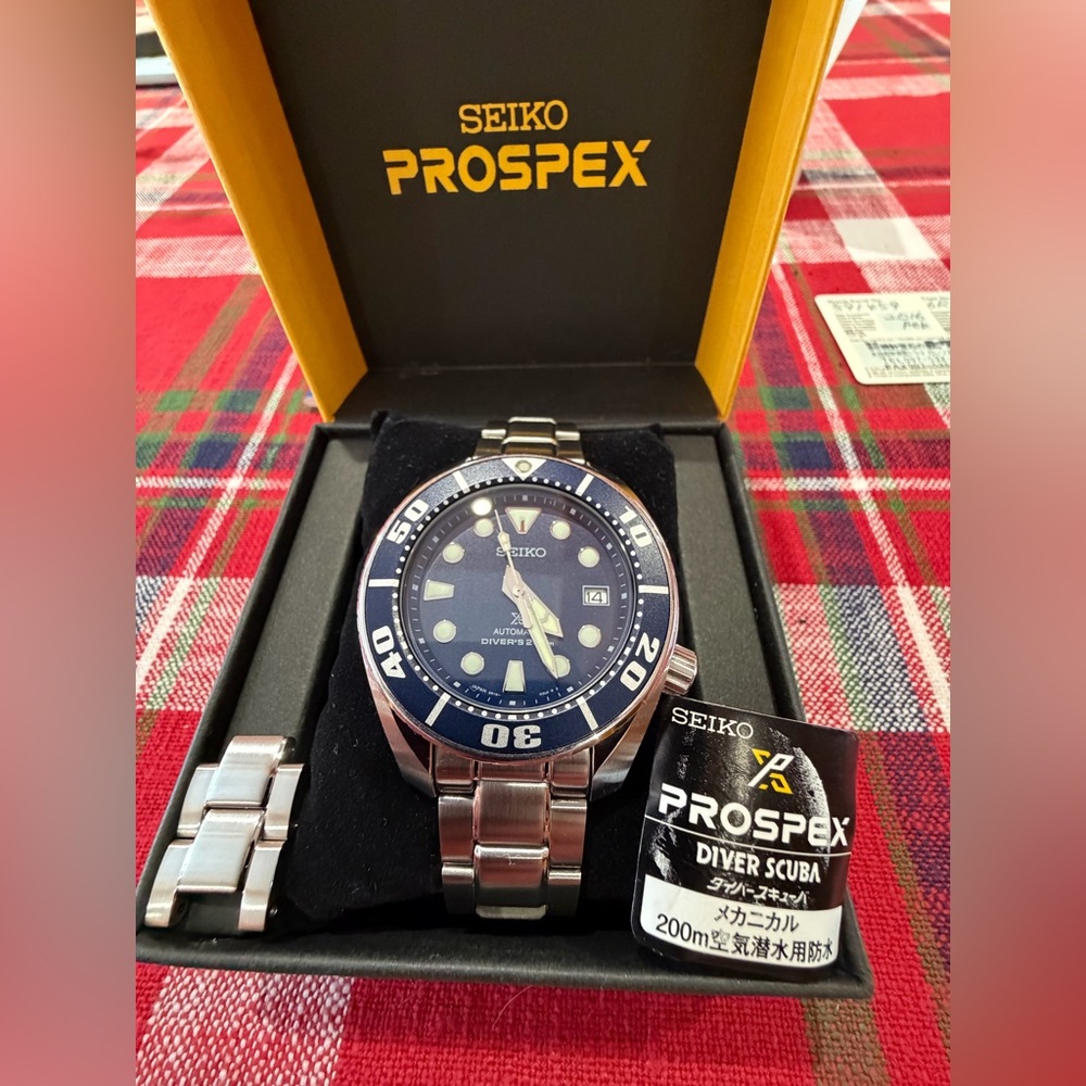 Men’s Seiko Prospex Blue and Silver Dive Watch
